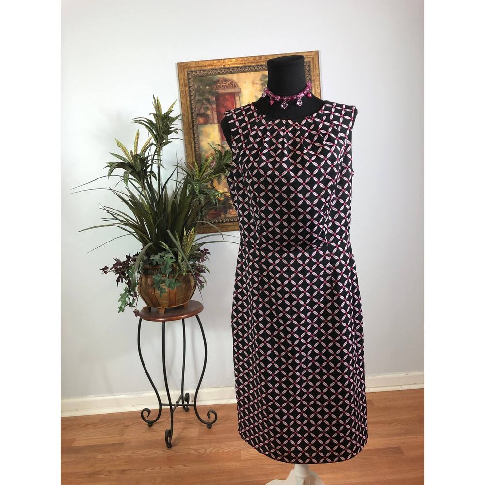 East5th Geometric Sheath Dress Black Pink Mod Retro Style Size 8 Work Office